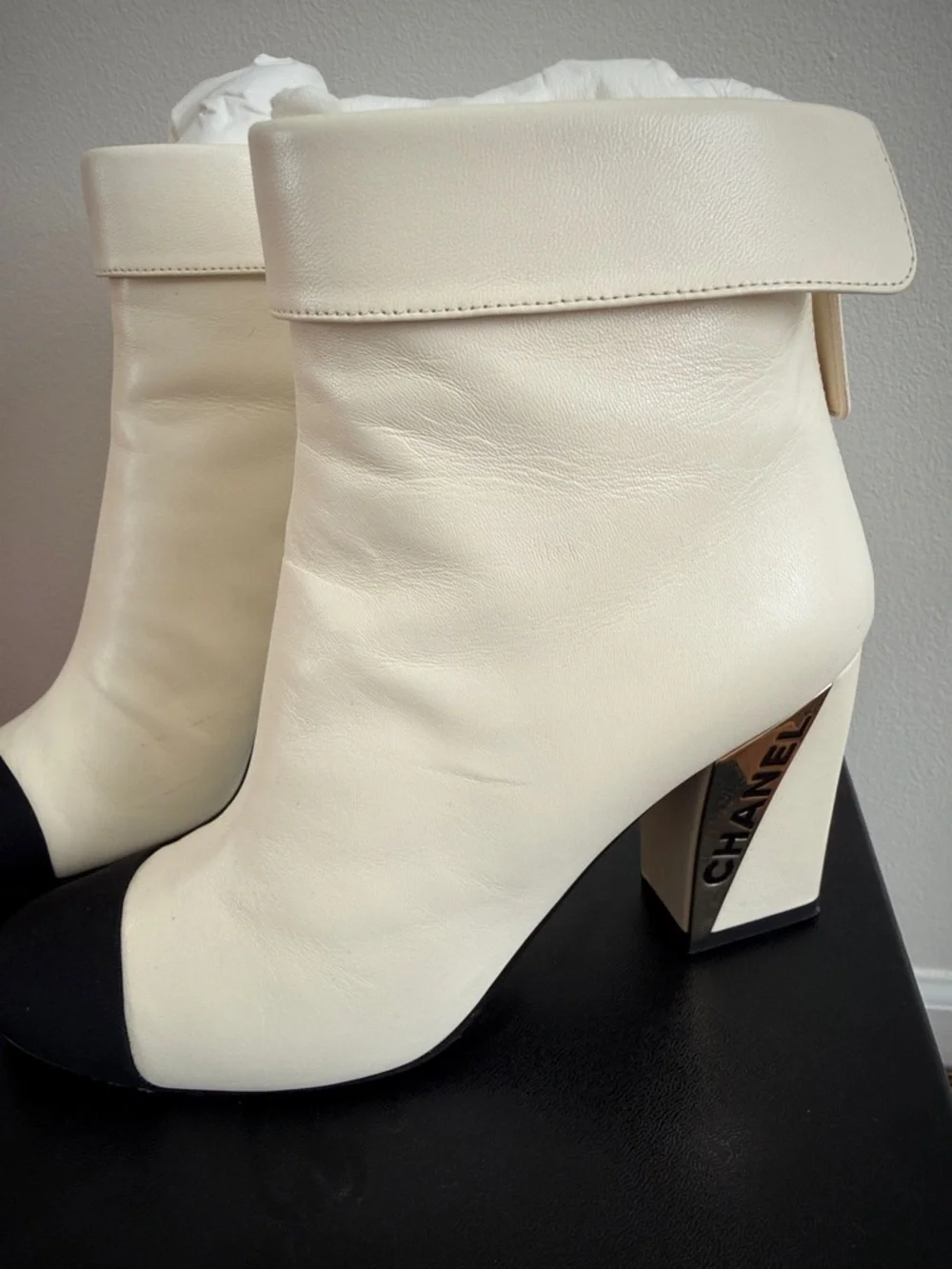 CHANEL White Leather Ankle Boots with Black Cap Toe - Picture 2 of 10